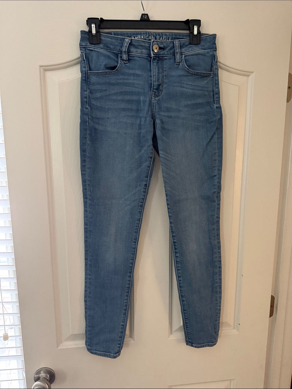 American Eagle Outfitters Light Blue Skinny Jeans
